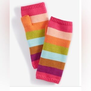 NWT Macy’s On 34th Women’s Colorblocked Fingerless Gloves.